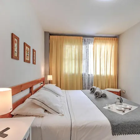 Retama Apartment *